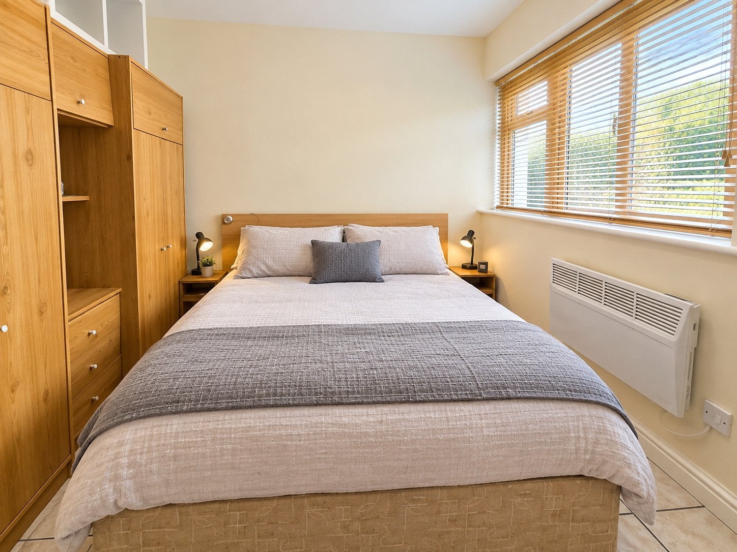 Flat Highclere Court in Woking