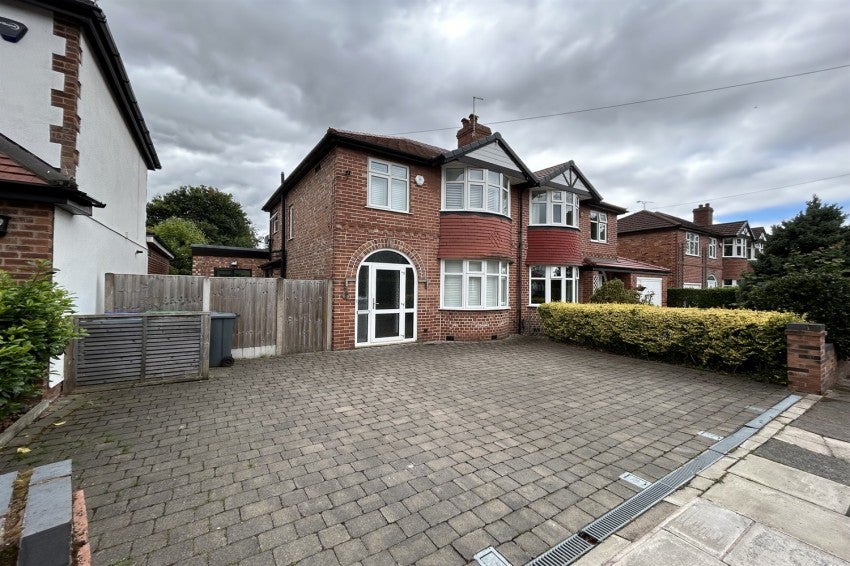 House Verdure Avenue in Manchester