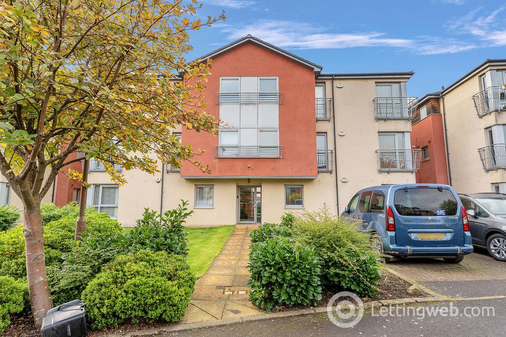 Flat Pinegrove Gardens in City of Edinburgh