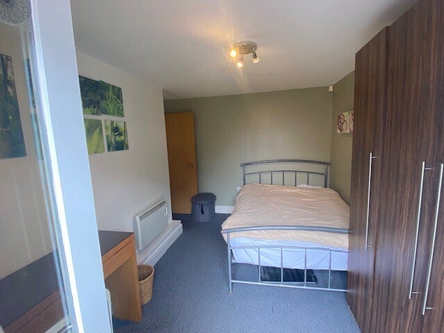 Flat Bold Place in Liverpool