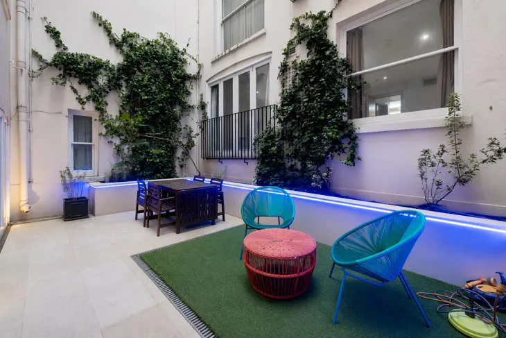 Flat Lancaster Gate in City of Westminster