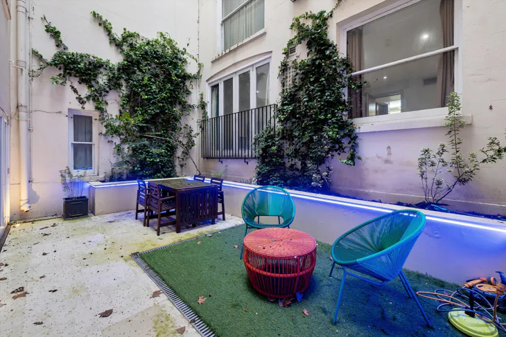 Flat Lancaster Gate in City of Westminster