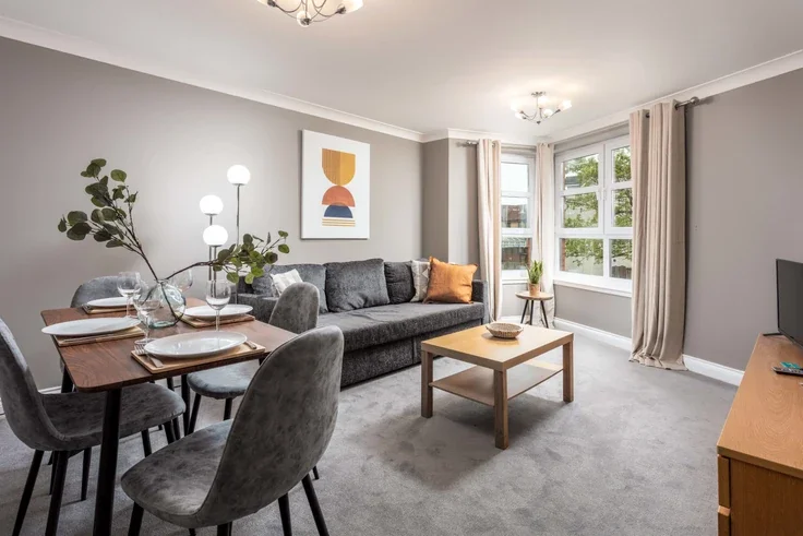 Flat Elms Way in Ayr