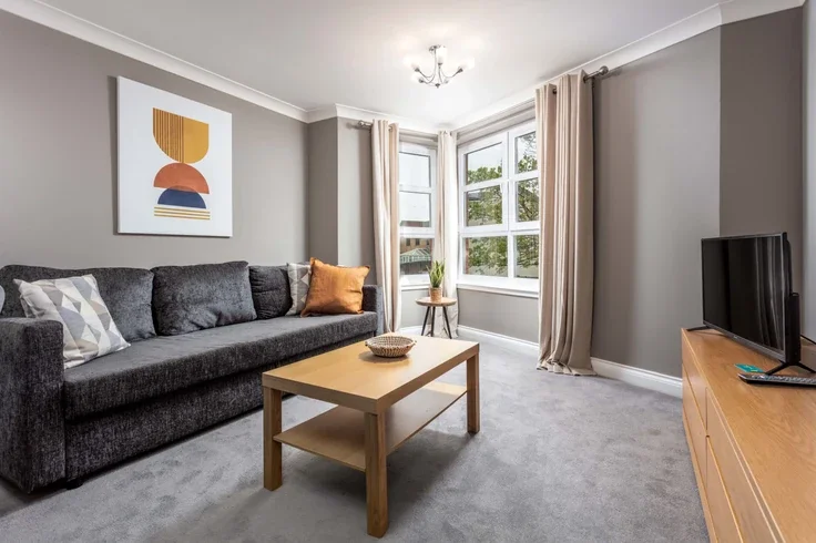 Flat Elms Way in Ayr