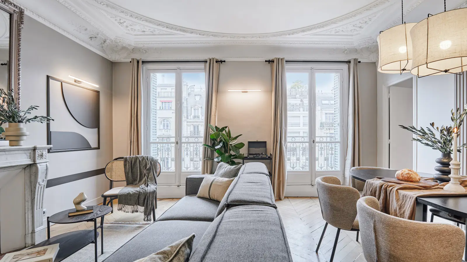 Flat Avenue Kléber in Paris