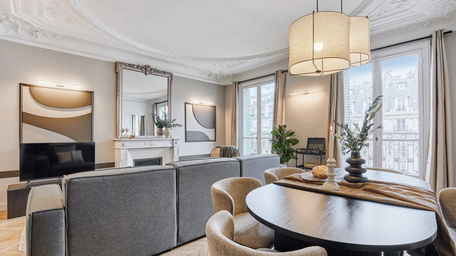 Flat Avenue Kléber in Paris