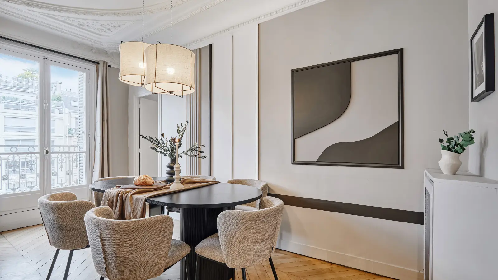 Flat Avenue Kléber in Paris