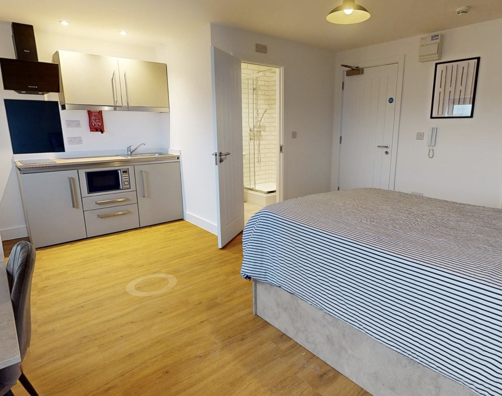 Room Lemyngton Street in Charnwood