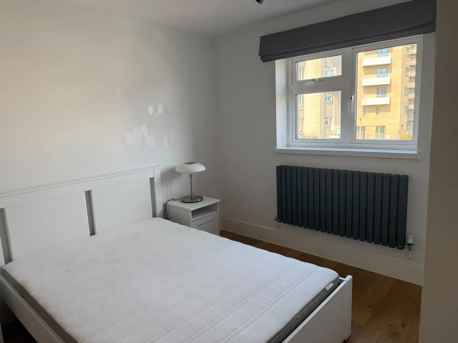 Flat Eaton Road in Greater London