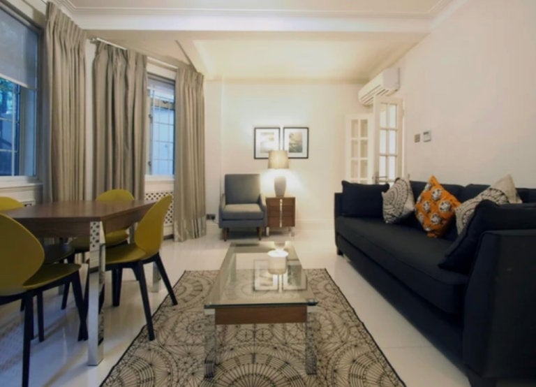 Flat Poplar Place in City of Westminster