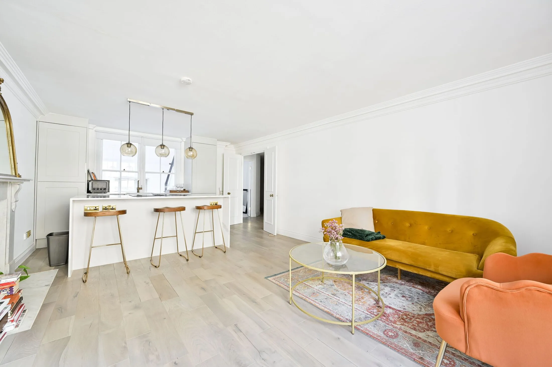 Flat Collingham Gardens in Greater London
