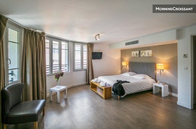 Flat Esplanade du Paradis in Lourdes