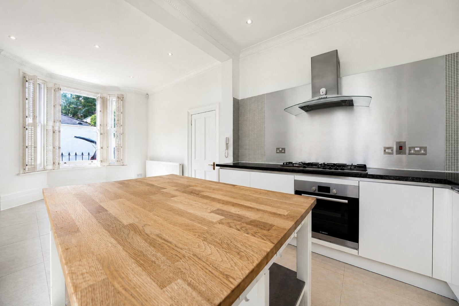 House Garden Road in City of Westminster