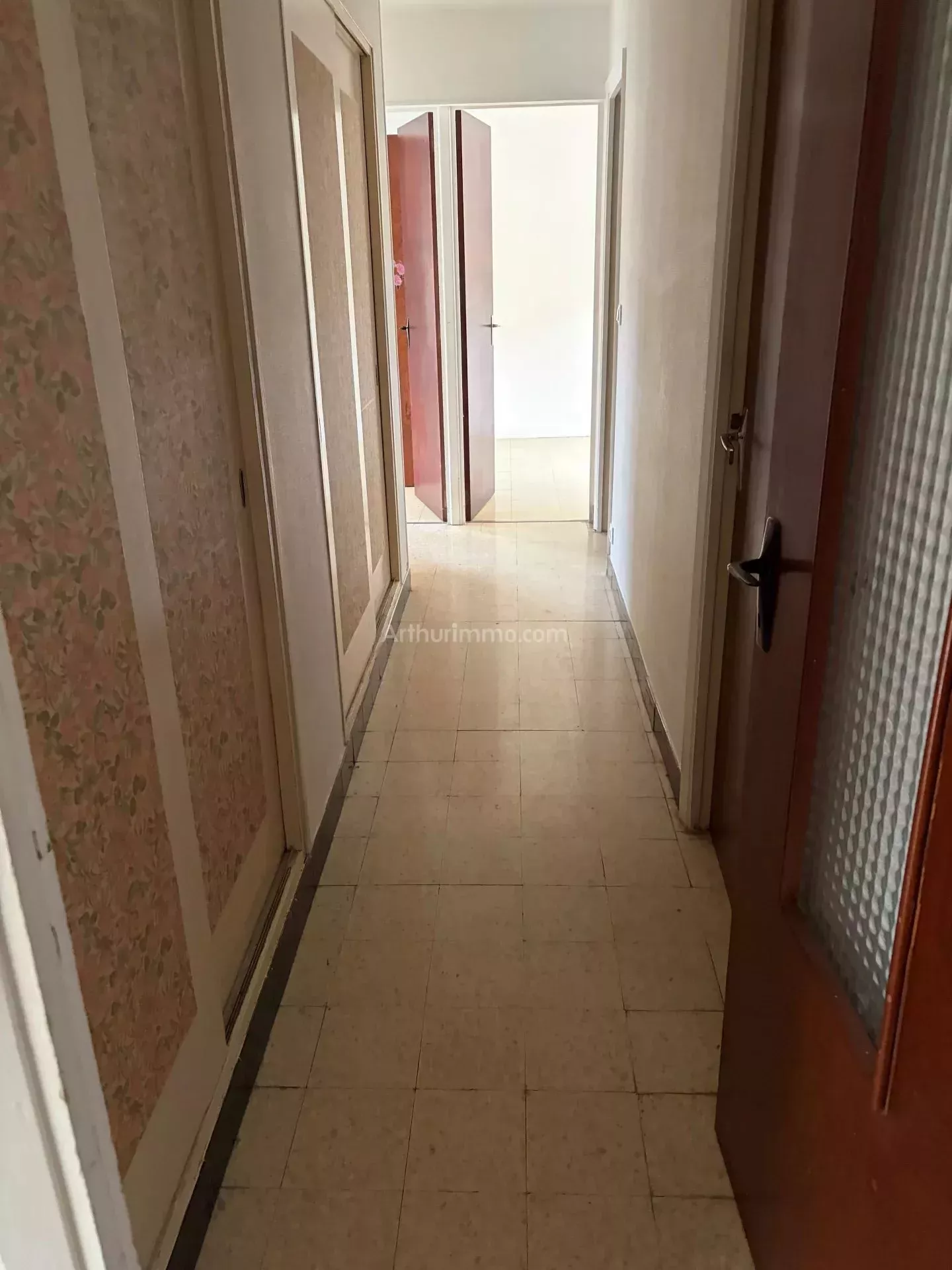 Appartement Route de Digne-les-Bains à Les Mées