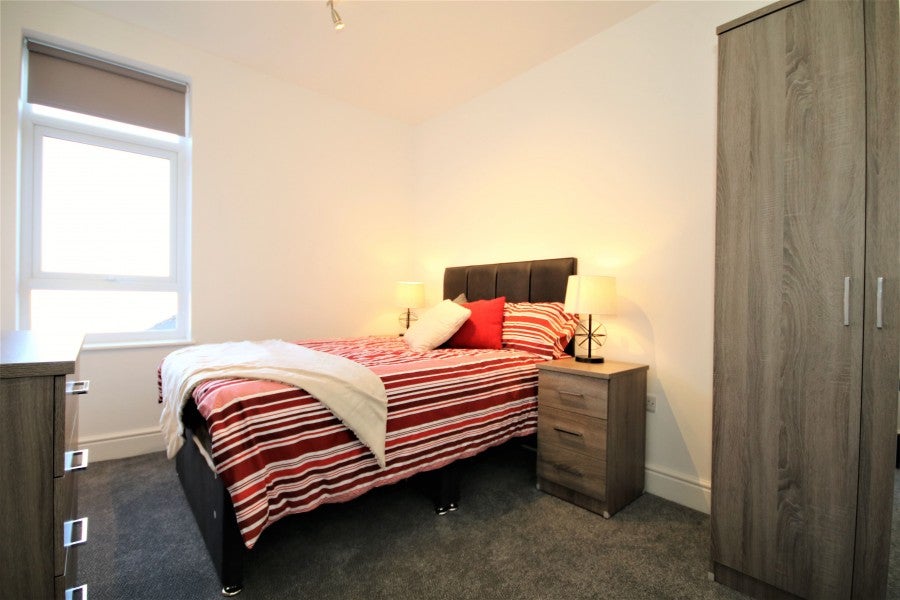 Room Albert Street in Rugby