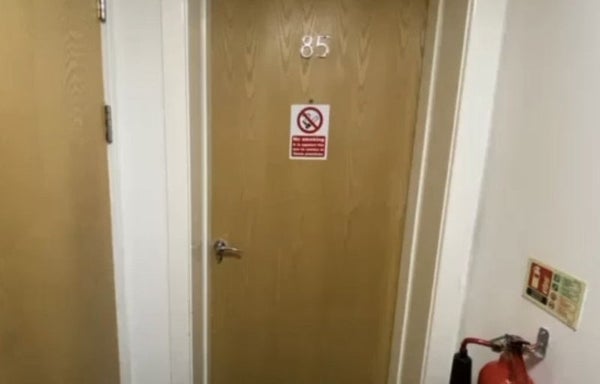 Flat Scott Hall Walk in Leeds