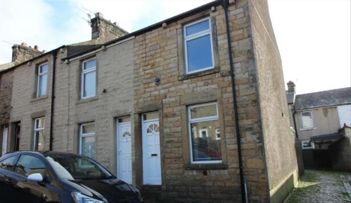 House Eastham Street in Lancaster