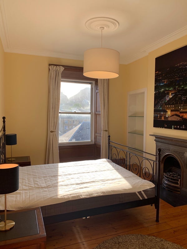 Room St Leonard's Street in City of Edinburgh