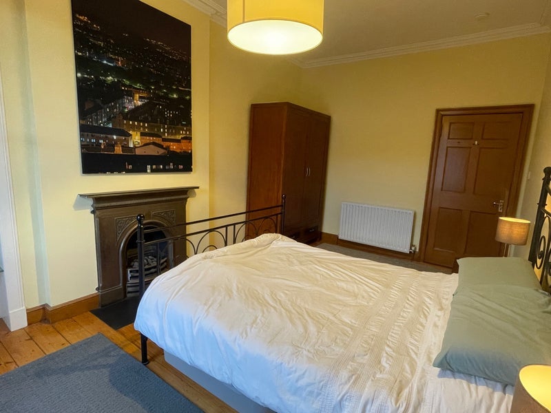 Room St Leonard's Street in City of Edinburgh