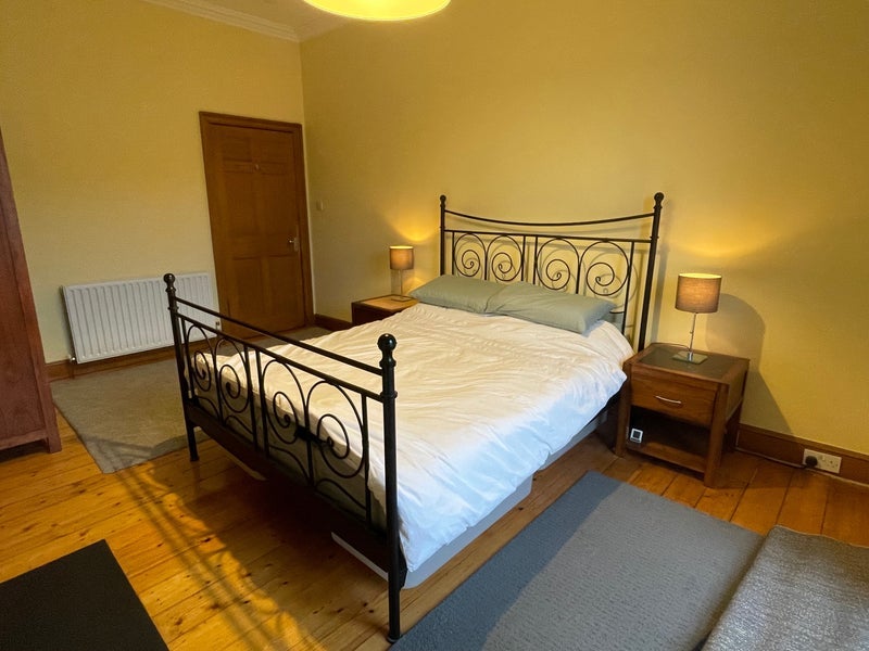 Room St Leonard's Street in City of Edinburgh