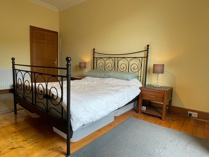 Room St Leonard's Street in City of Edinburgh