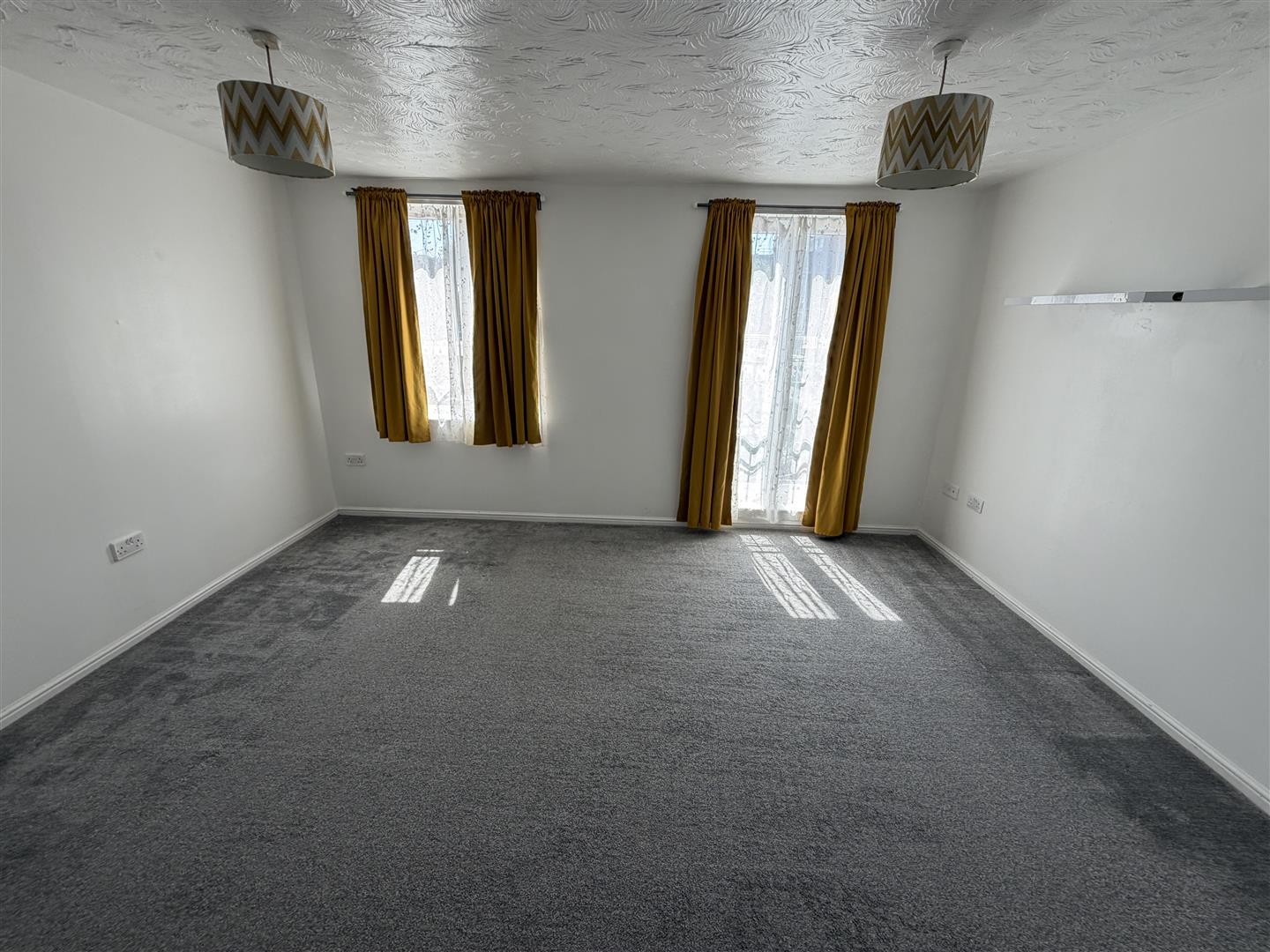 Flat Grove Road in Luton