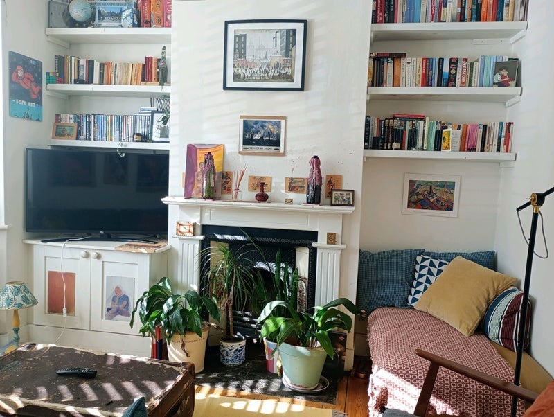 Room Glenavon Road in Greater London