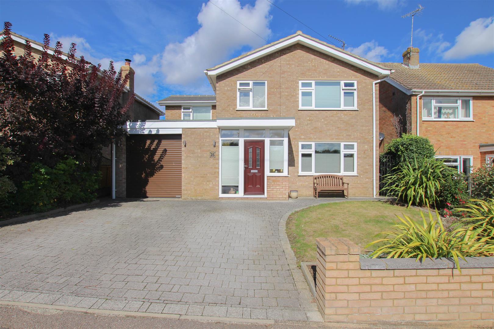 House Loompits Way in Uttlesford