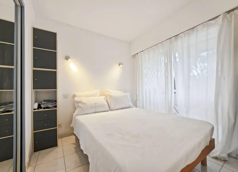 Flat Avenue de la Reine Astrid in Cannes