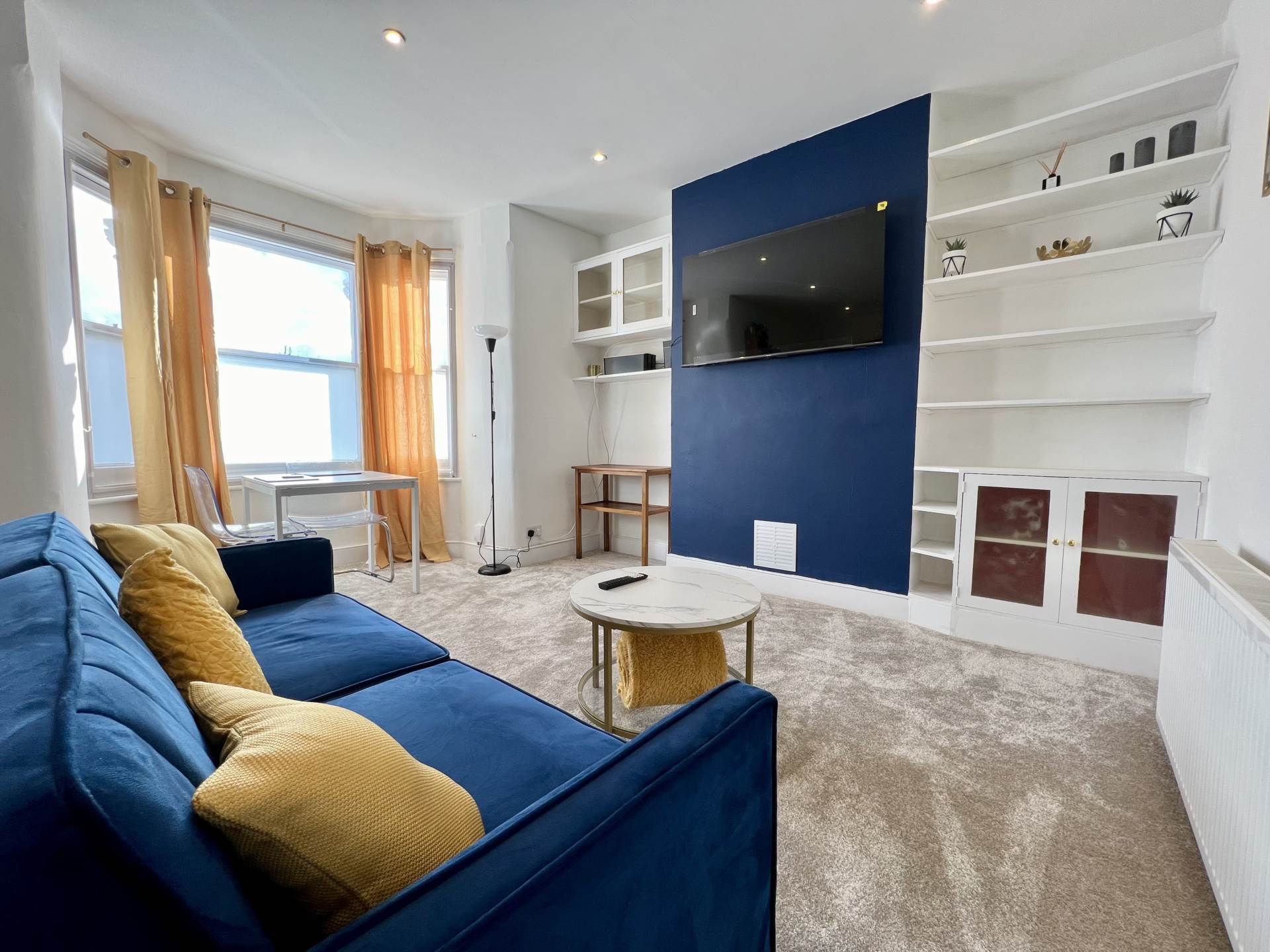 Flat Willingdon Road in Greater London