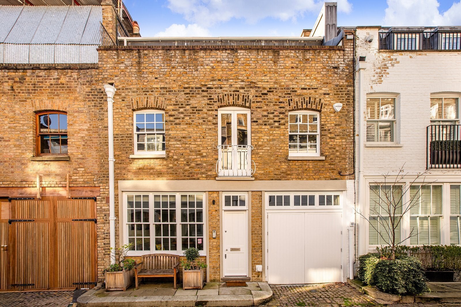 House Ennismore Mews in City of Westminster