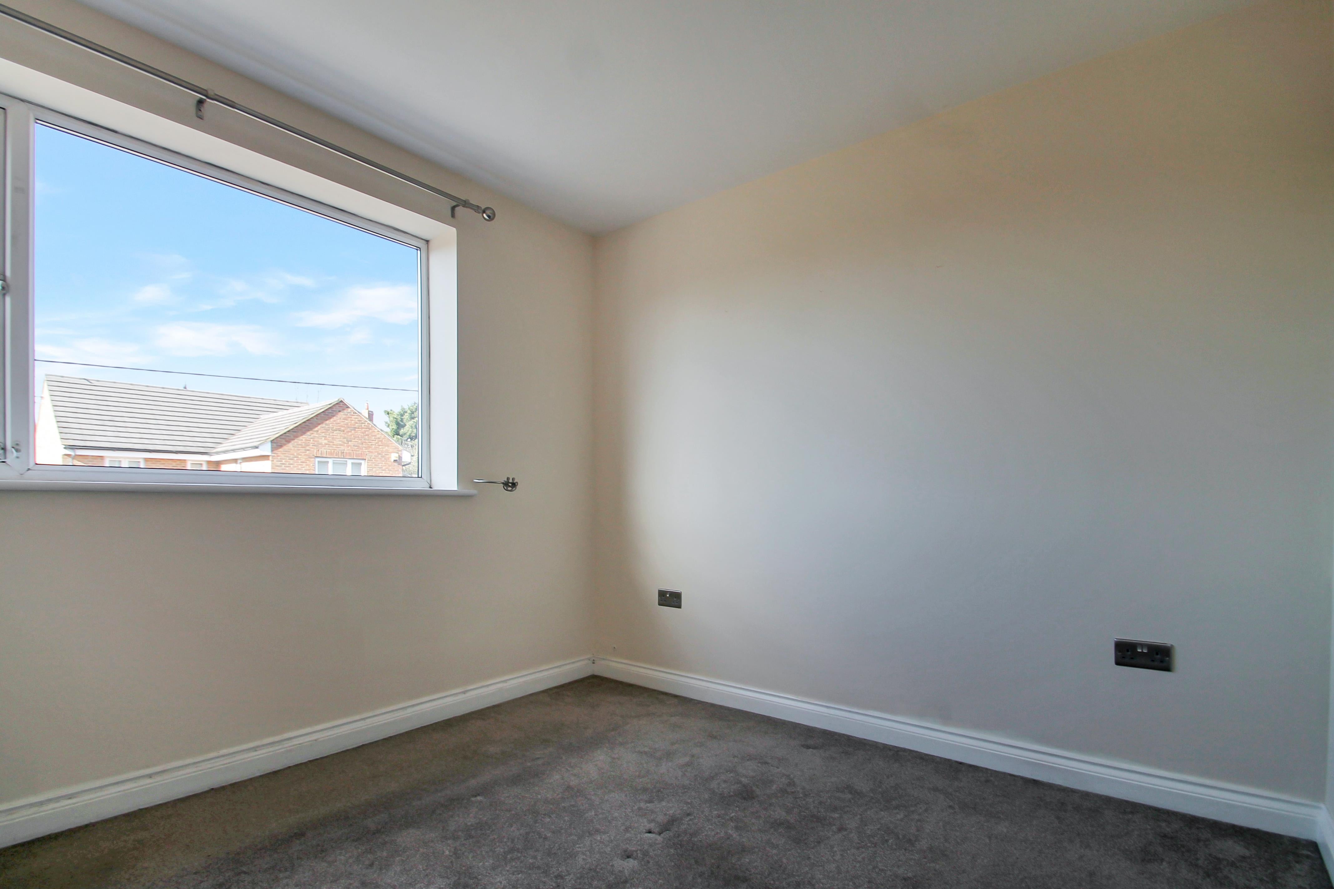 Flat Denford Road in Kettering