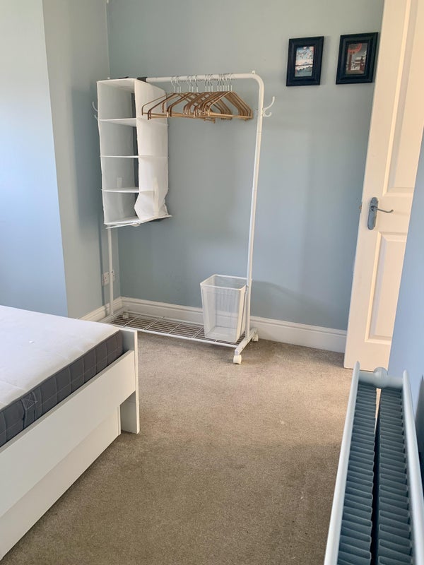 Room Ivydale Road in Greater London