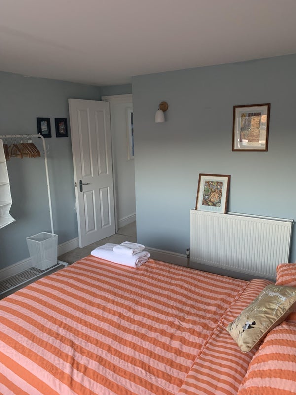 Room Ivydale Road in Greater London