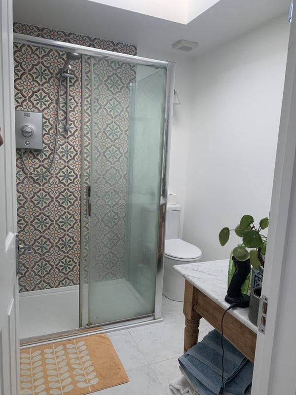 Room Ivydale Road in Greater London