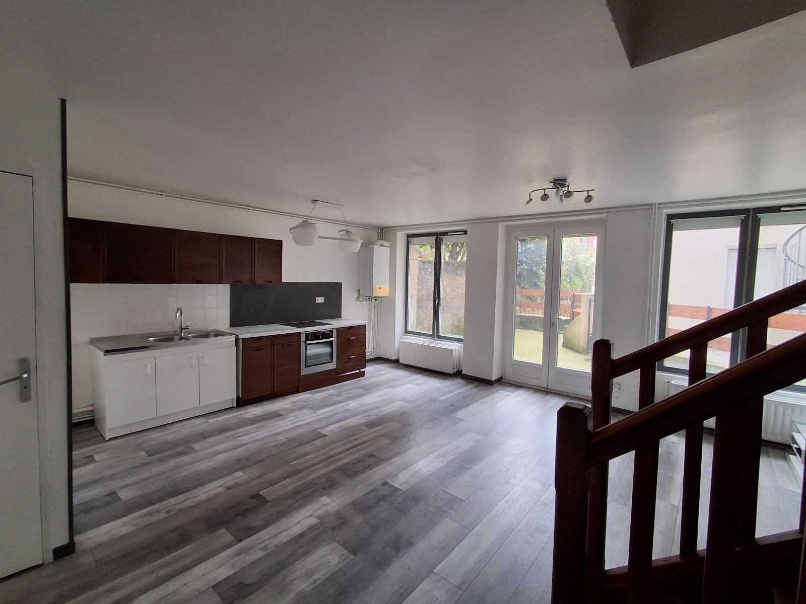 Appartement Rue Aristide Briand et de la Paix à Saint-Étienne