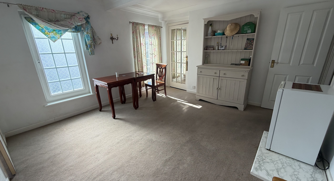 Flat Bargates in Christchurch