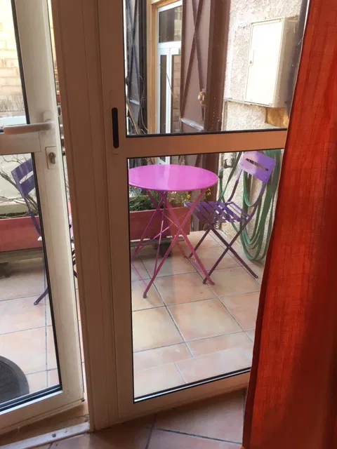 Room Rue des Bastides in Avignon