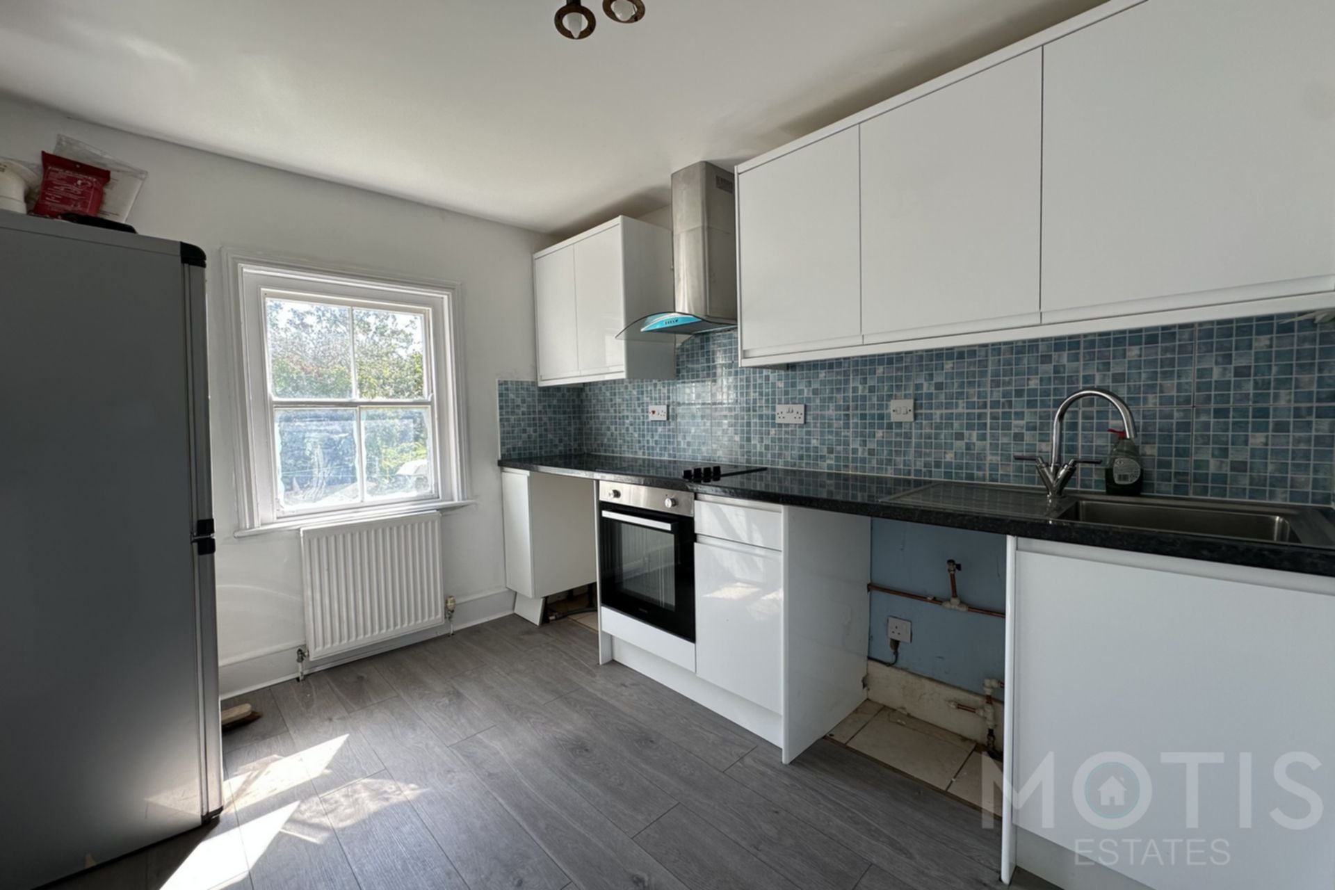 Flat Canterbury Road in Folkestone and Hythe District