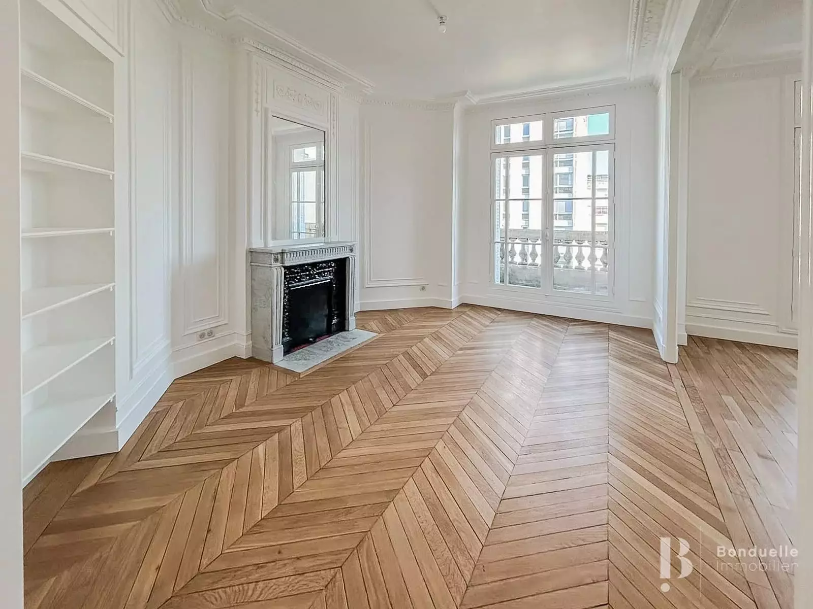 Flat Rue de Vaugirard in Paris