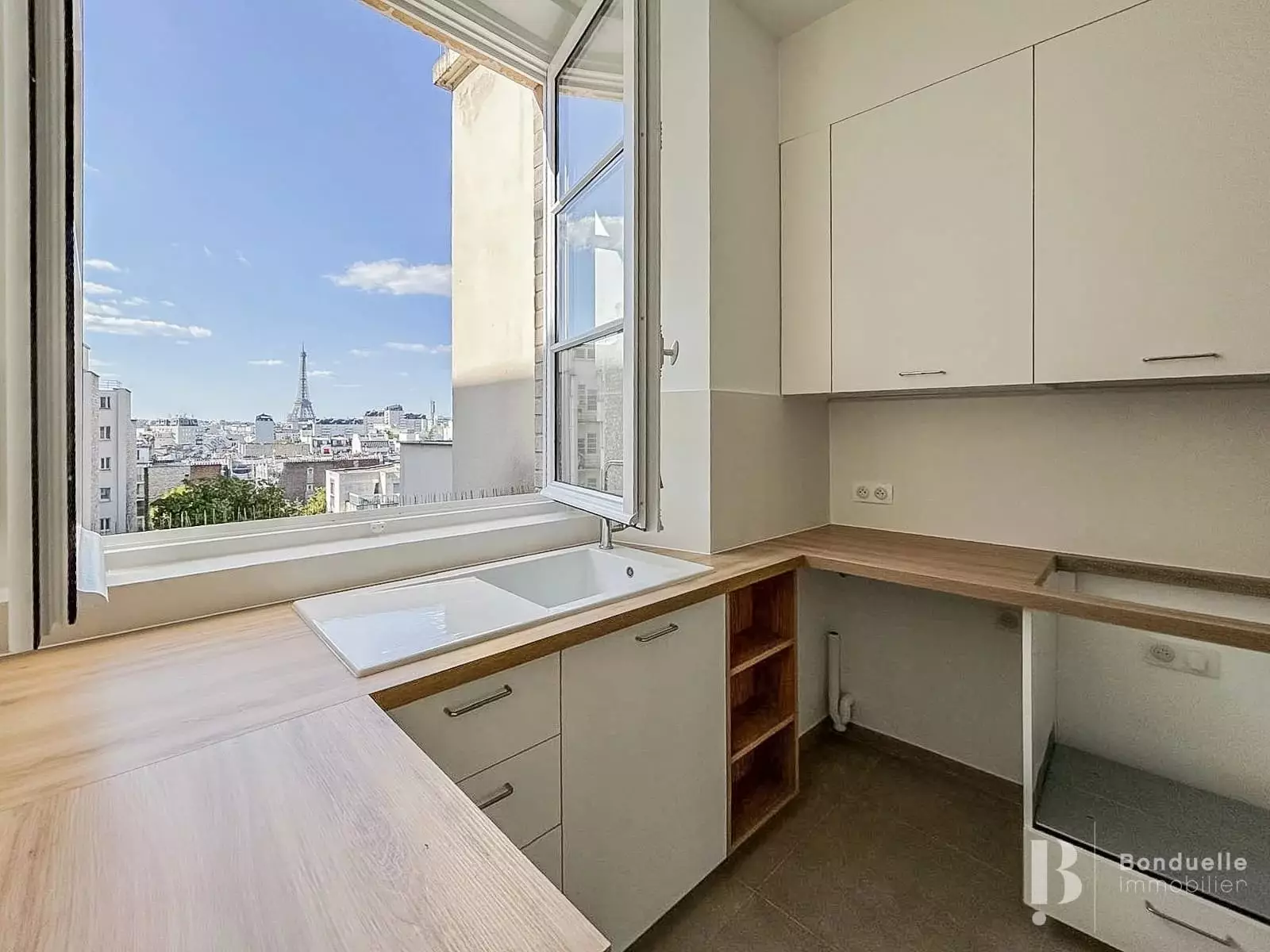 Flat Rue de Vaugirard in Paris