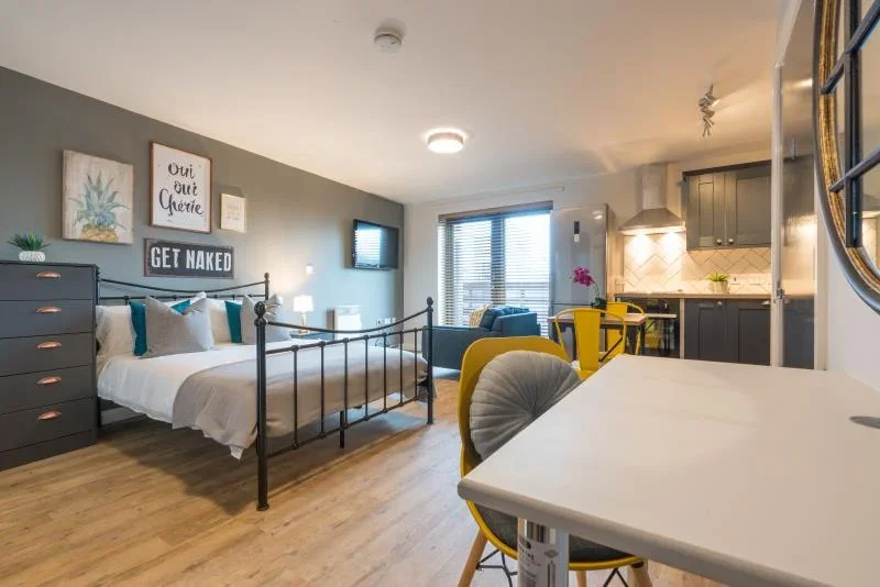 Flat Falconar Street in Newcastle upon Tyne