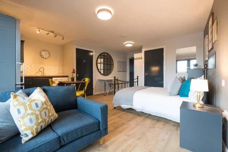 Flat Falconar Street in Newcastle upon Tyne