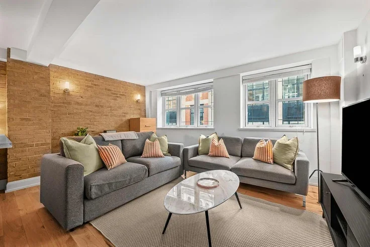 Flat Bateman Street in City of Westminster