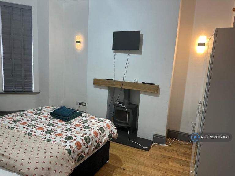 Room Pembroke Street in Salford