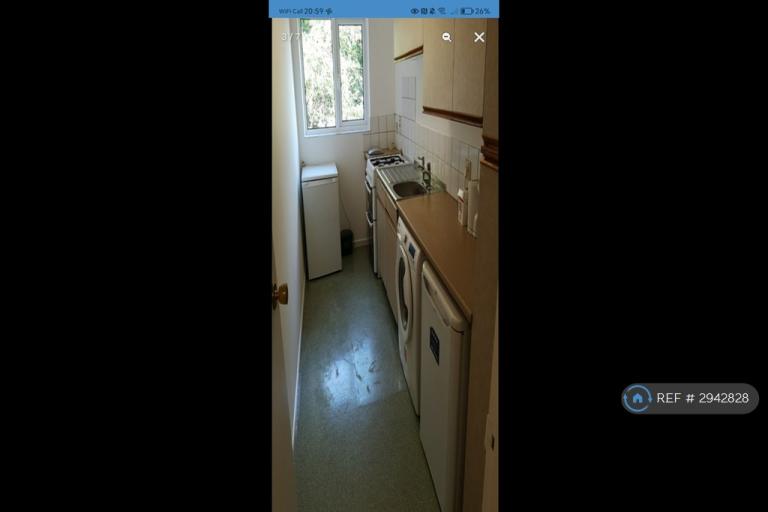 House Millstream Close in North Hertfordshire