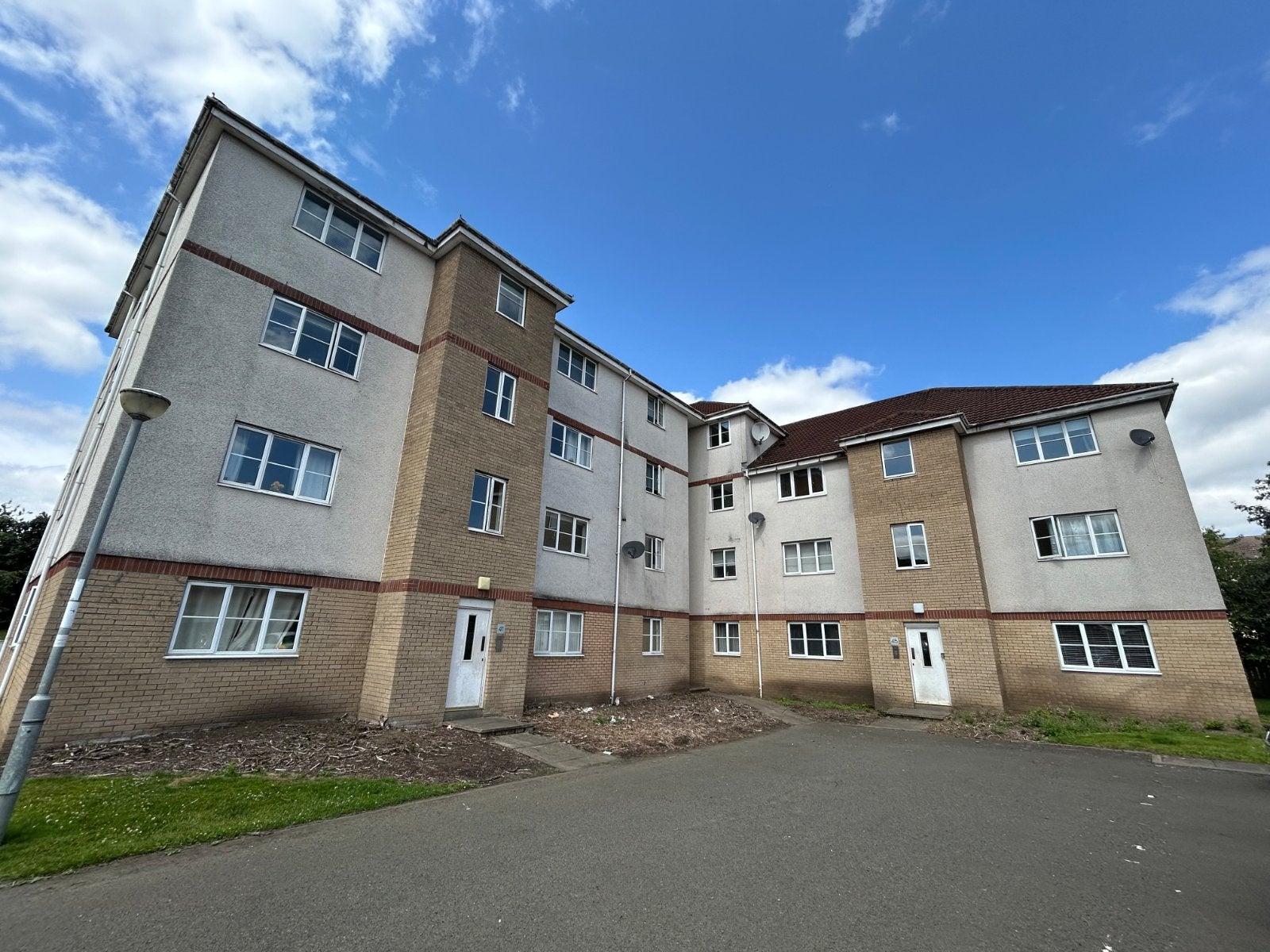 Flat Eversley Street in Glasgow