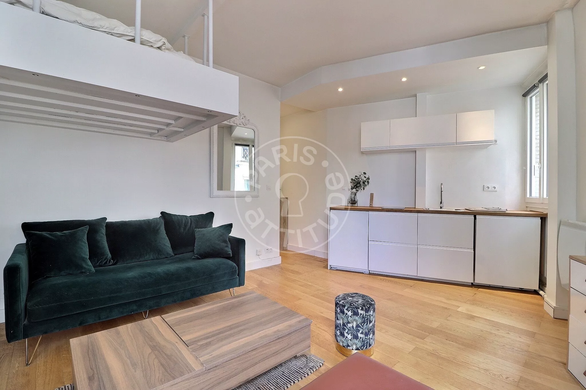 Flat Rue Gît-le-Cœur in Paris