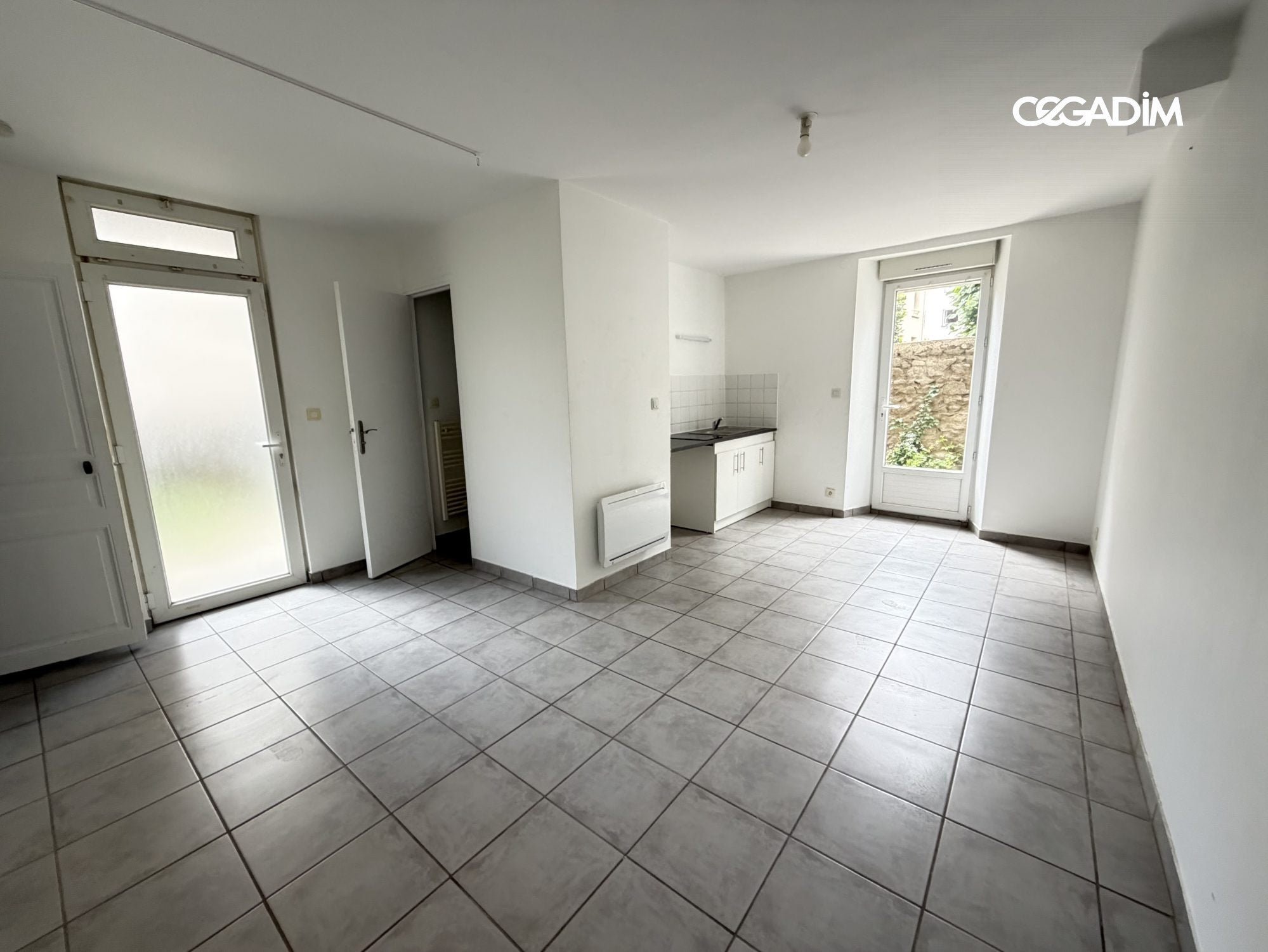Flat Place des Bughes in Clermont-Ferrand