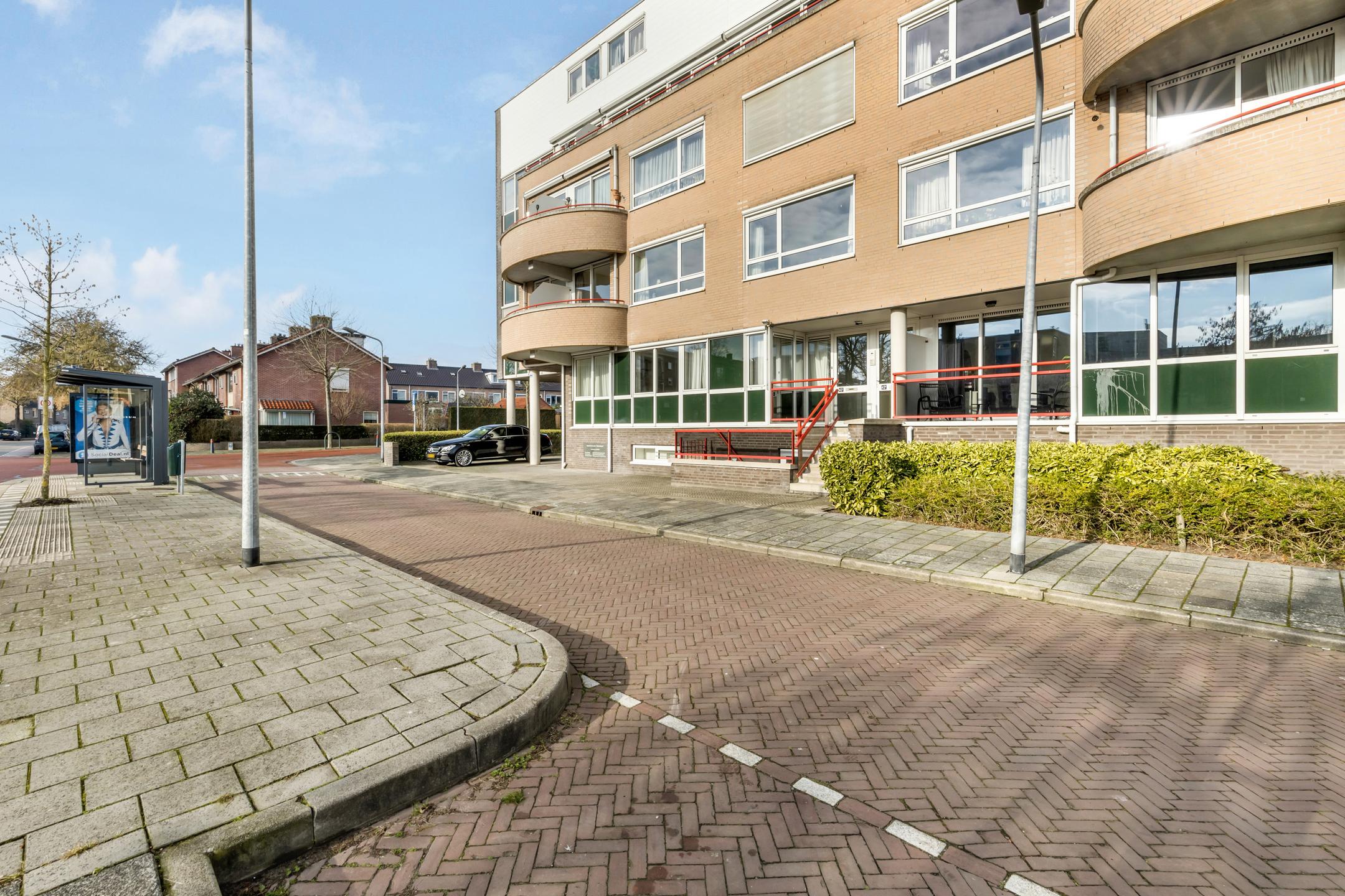 Appartement te koop: Van Riebeeckweg 43B, Hilversum
